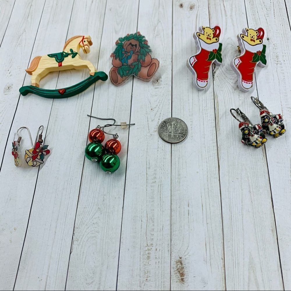 Christmas Brooch and Earrings Bundle
